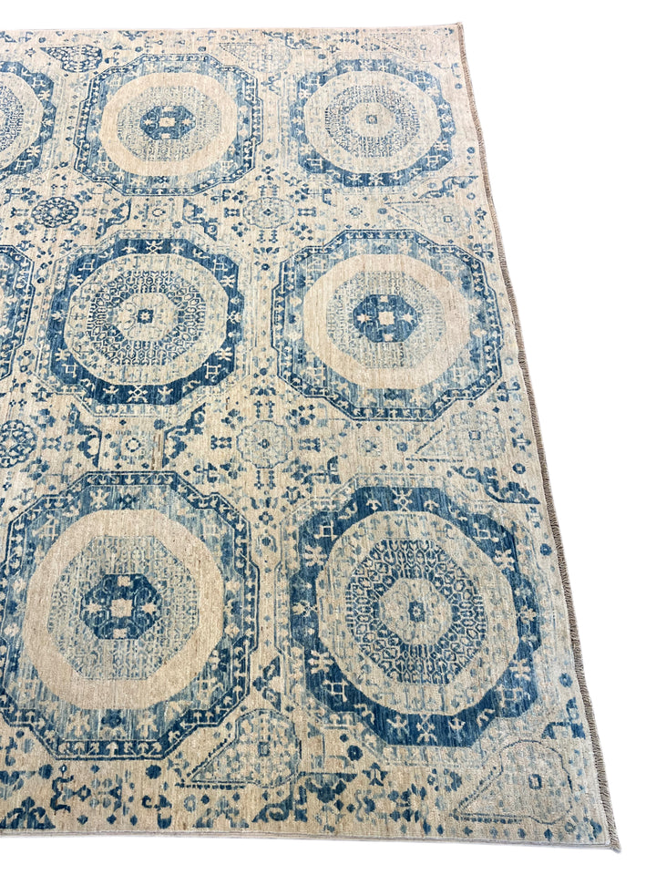Blue &amp; Ivory Octagonal Medallion Rug – 7’10” x 9’9”