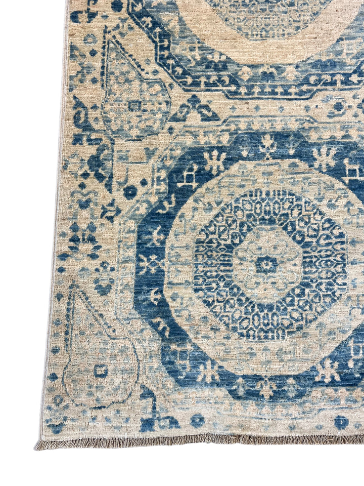 Blue &amp; Ivory Octagonal Medallion Rug – 7’10” x 9’9”
