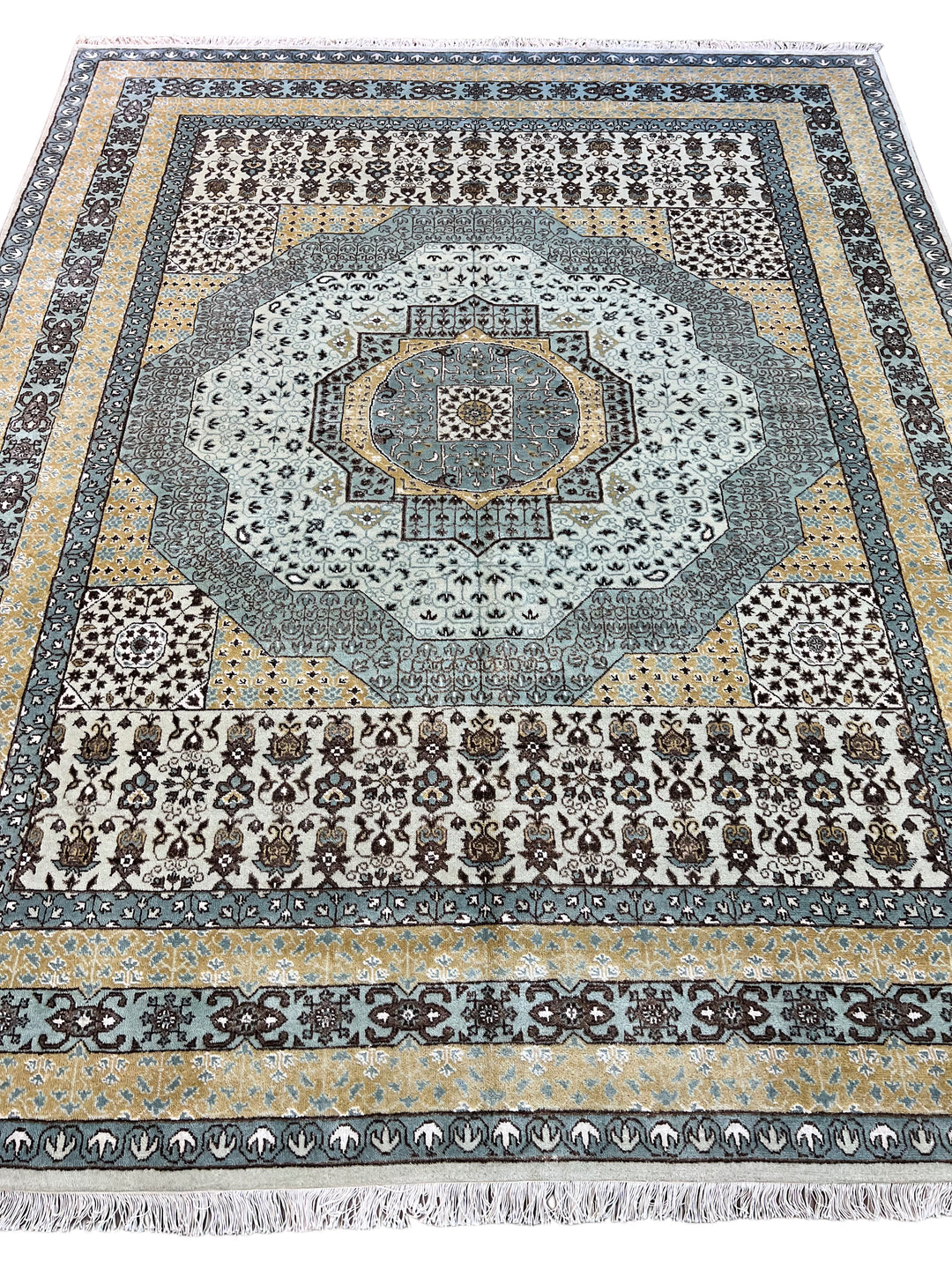Soft Blue, Ivory &amp; Gold Floral Medallion Rug – 8’1” x 9’11”