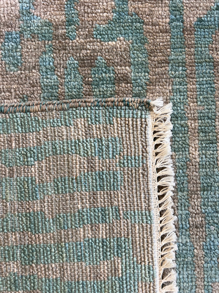 Muted Green &amp; Taupe Brown Abstract Linear Rug – 8’0” x 9’11”