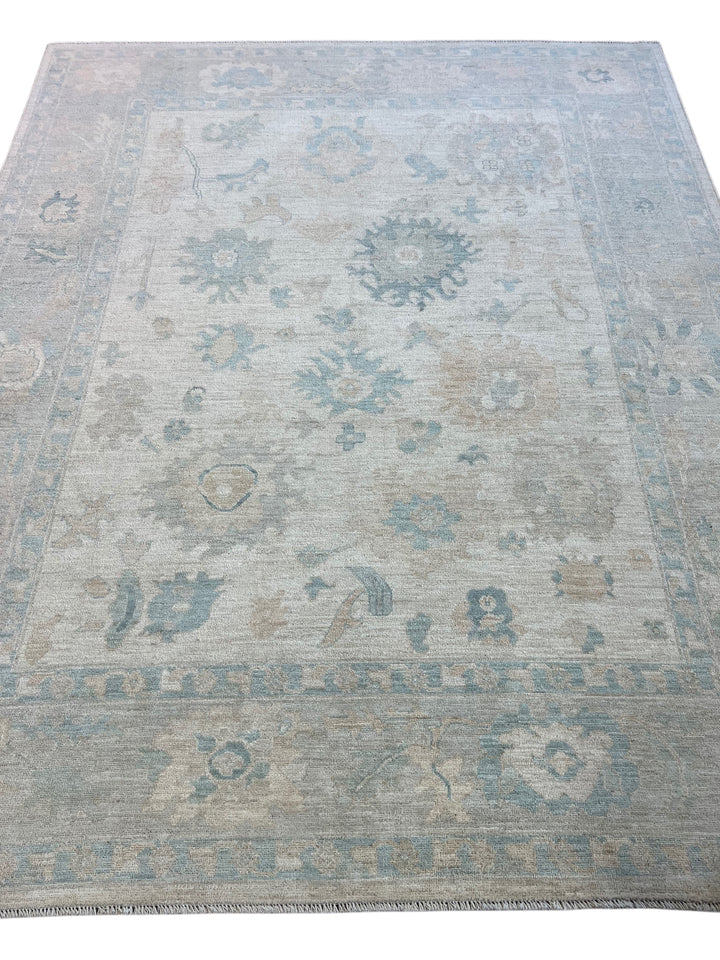 Soft Blue, Ivory &amp; Beige Oushak Style Rug – 7’11” x 9’9”
