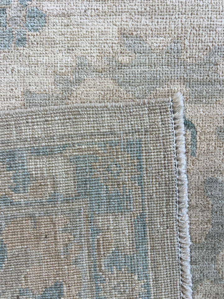 Soft Blue, Ivory &amp; Beige Oushak Style Rug – 7’11” x 9’9”