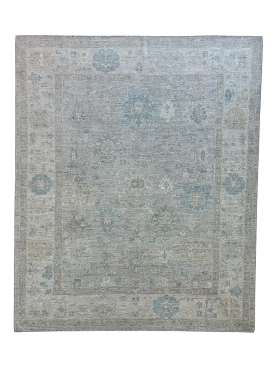 Soft Gray, Ivory & Blue Oushak Style Rug – 8’0” x 9’10”