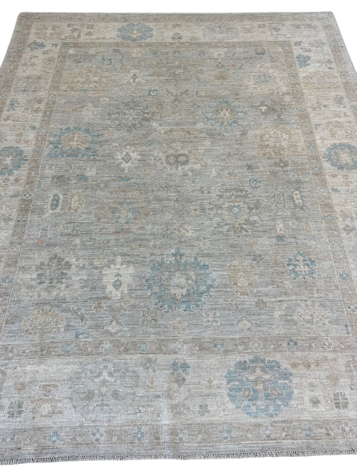 Soft Gray, Ivory &amp; Blue Oushak Style Rug – 8’0” x 9’10”