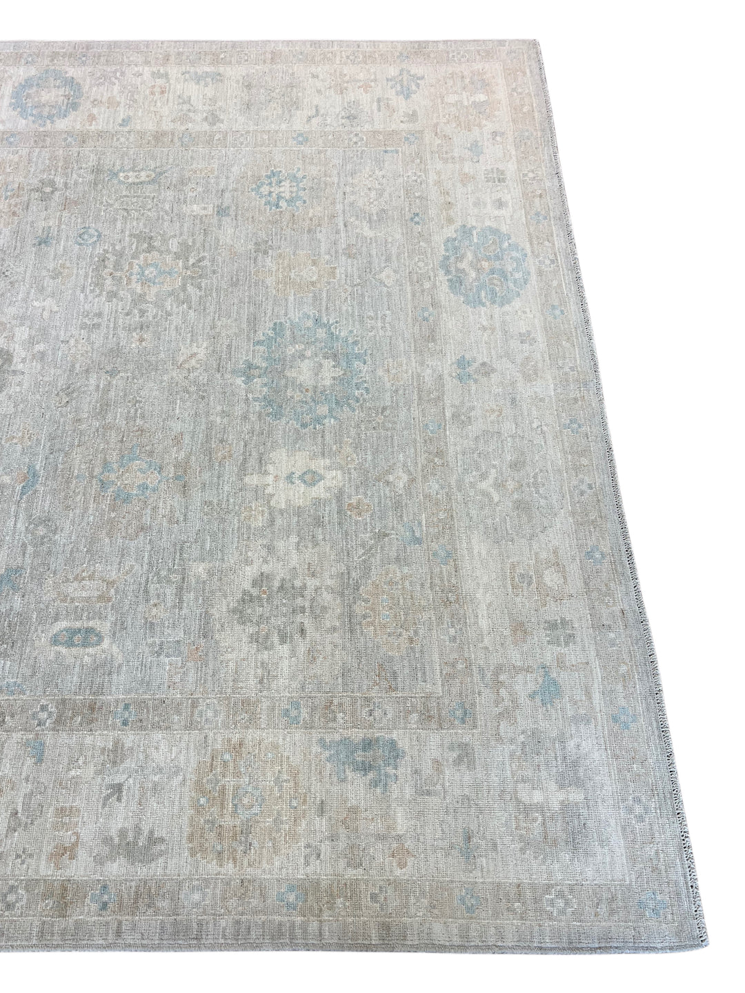 Soft Gray, Ivory &amp; Blue Oushak Style Rug – 8’0” x 9’10”