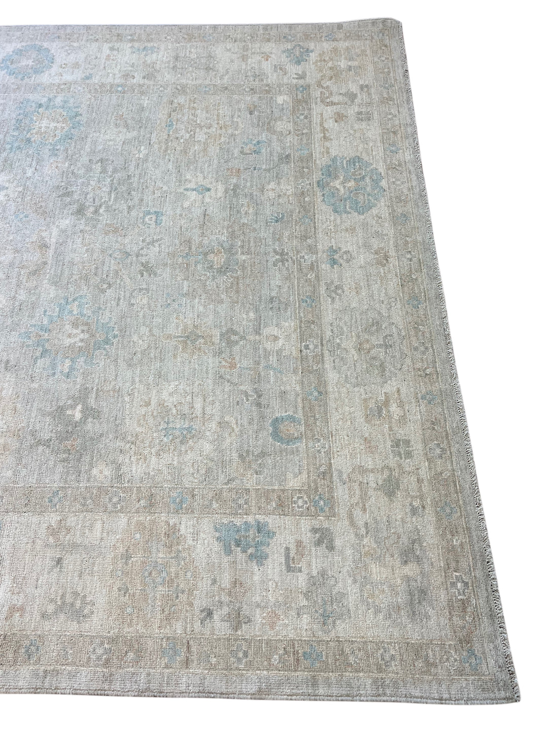 Soft Gray, Ivory &amp; Blue Oushak Style Rug – 8’0” x 9’10”