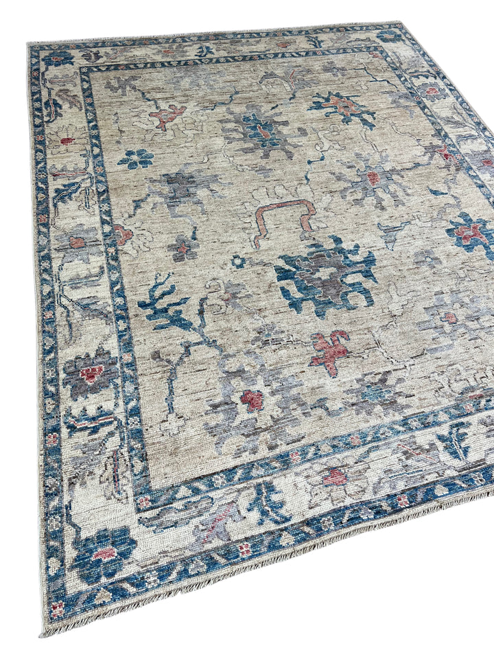 Ivory &amp; Blue Oushak Style Rug with Muted Red Accents – 8’1” x 9’10”