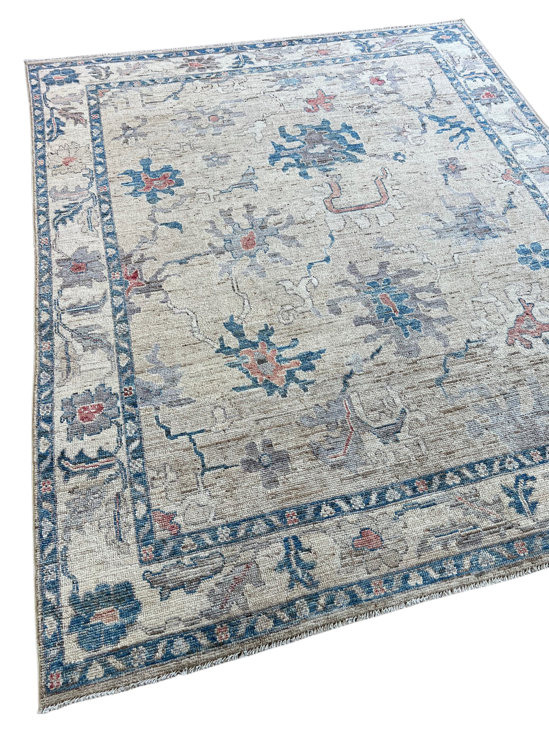 Ivory &amp; Blue Oushak Style Rug with Muted Red Accents – 8’1” x 9’10”