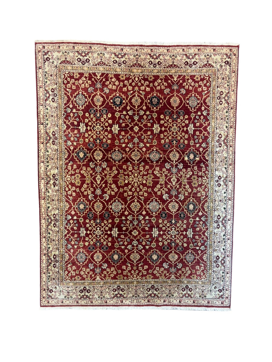 Burgundy Traditional Wool Rug – 8’0” x 10’9”