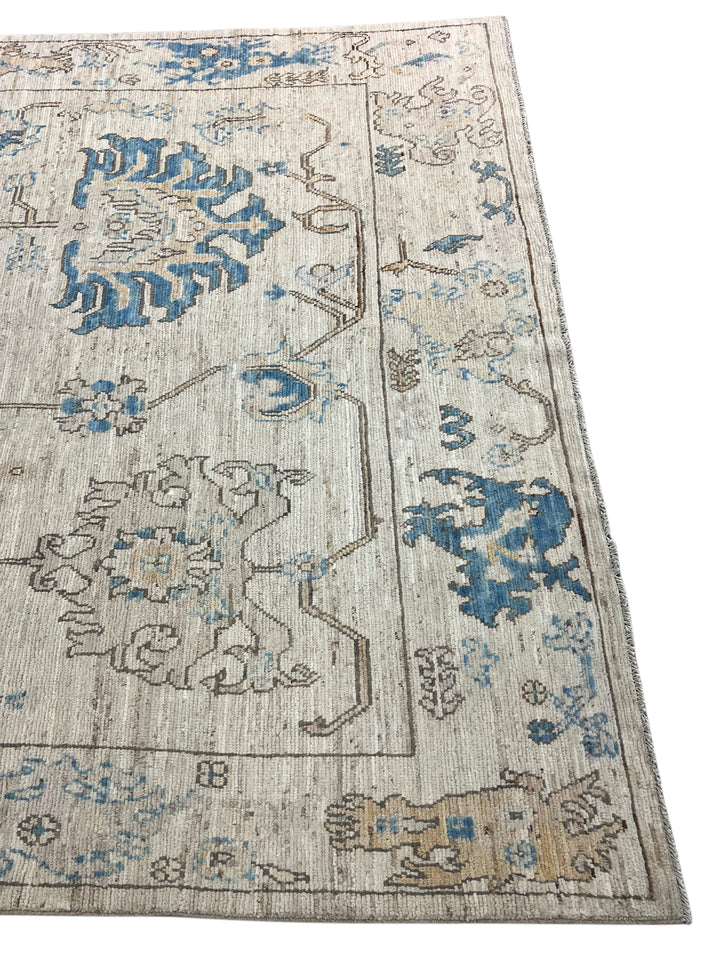 Ivory &amp; Blue Floral Oushak Style Area Rug – 8’0” x 10’0”