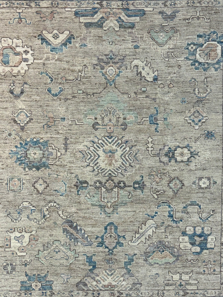 Soft Gray &amp; Blue Floral Oushak Style Area Rug – 8’3” x 9’10”