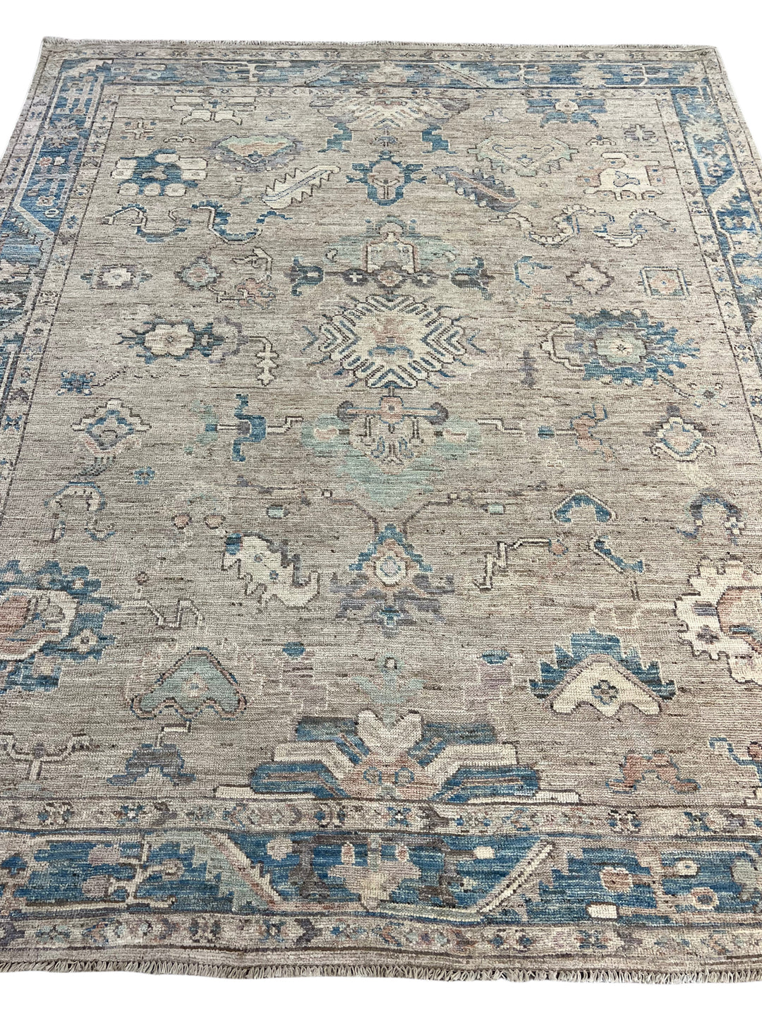 Soft Gray &amp; Blue Floral Oushak Style Area Rug – 8’3” x 9’10”