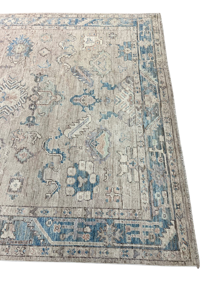 Soft Gray &amp; Blue Floral Oushak Style Area Rug – 8’3” x 9’10”