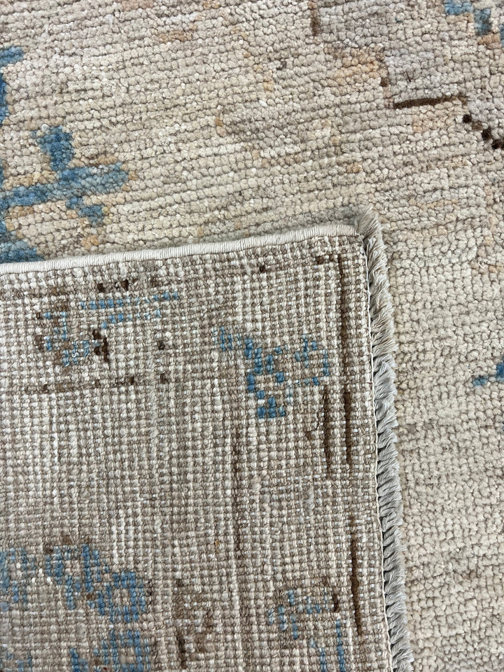 Ivory, Soft Gray &amp; Blue Floral Oushak Style Area Rug – 8’2” x 9’10”