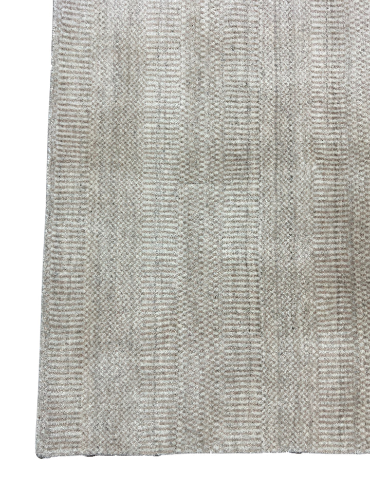 Silver Gray &amp; Taupe Textured Modern Area Rug – 8’8” x 13’0”