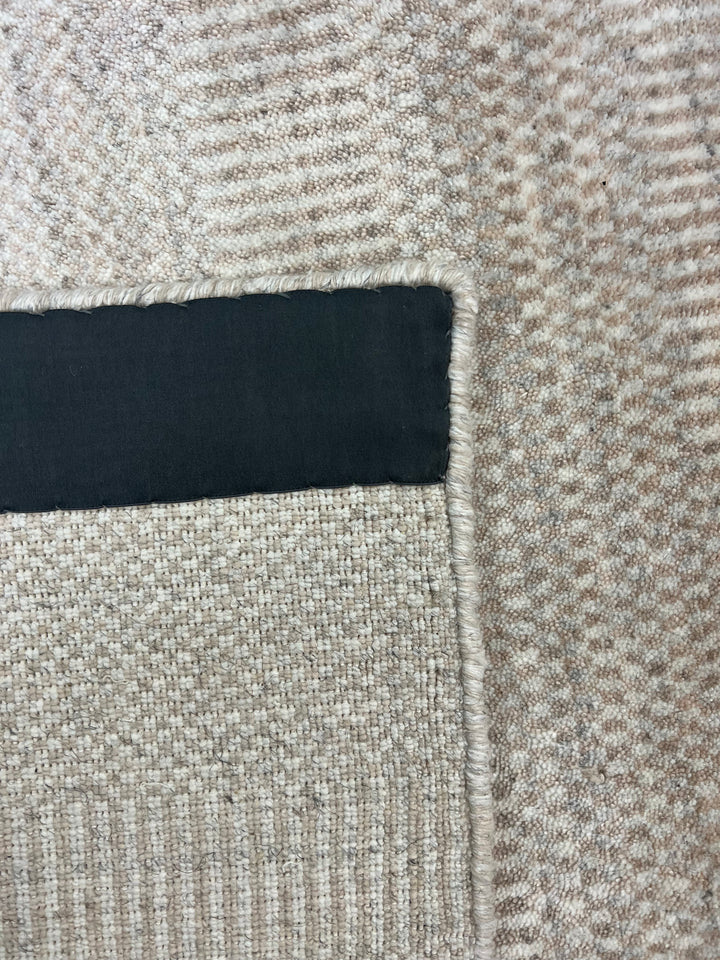 Silver Gray &amp; Taupe Textured Modern Area Rug – 8’8” x 13’0”