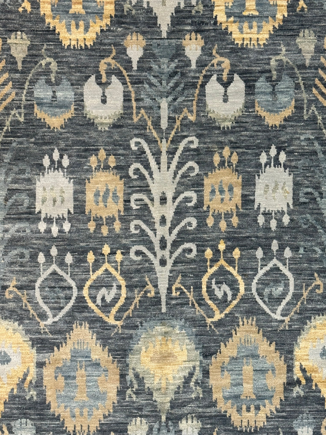 Charcoal Gray, Ivory &amp; Gold Geometric Area Rug – 9’0” x 12’2”