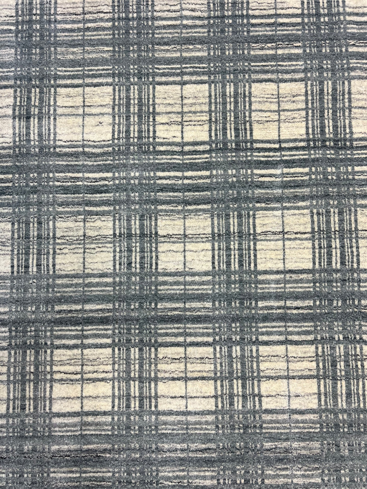 Ivory &amp; Charcoal Gray Plaid Grid Area Rug – 9’0” x 12’0”