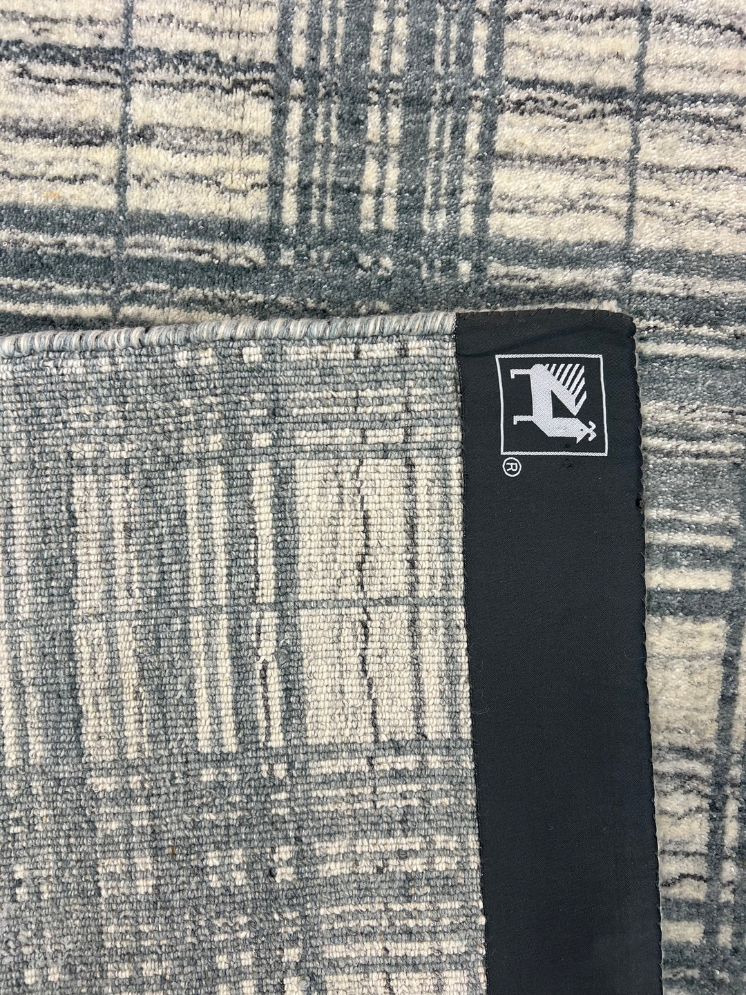 Ivory &amp; Charcoal Gray Plaid Grid Area Rug – 9’0” x 12’0”