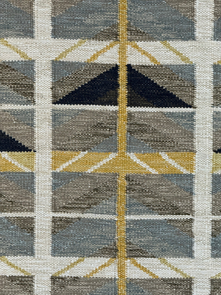 Gray, Taupe &amp; Gold Geometric Flatweave Wool Area Rug – 9’2” x 12’0”