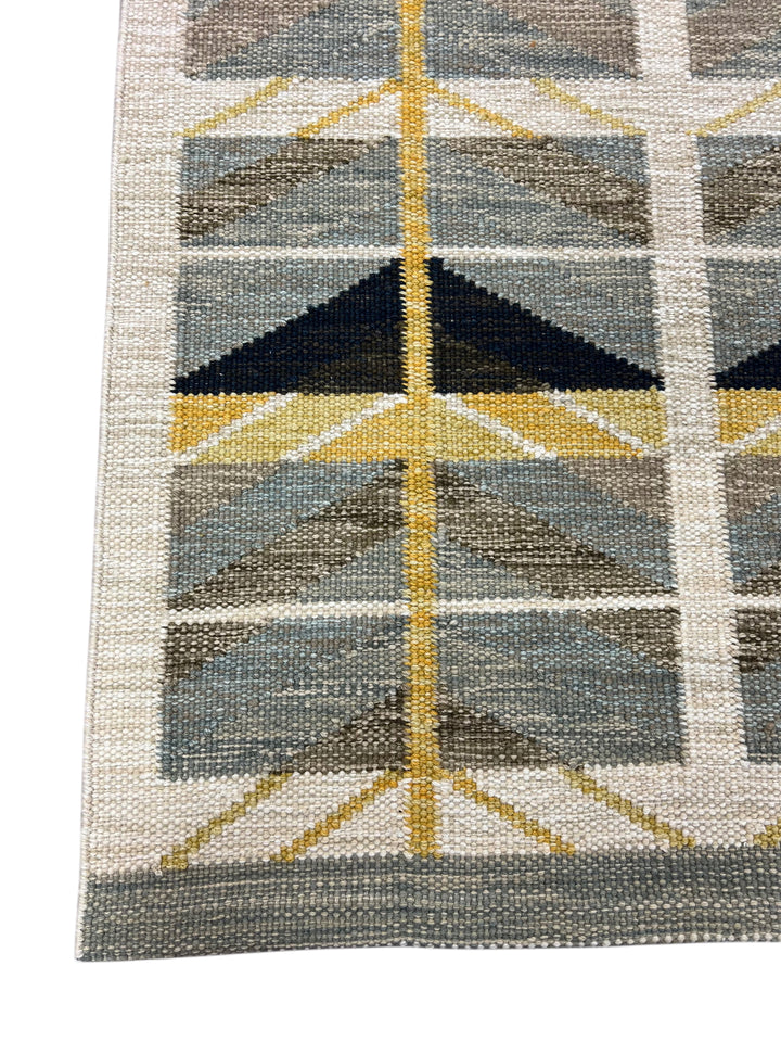 Gray, Taupe &amp; Gold Geometric Flatweave Wool Area Rug – 9’2” x 12’0”