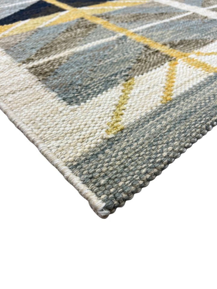 Gray, Taupe &amp; Gold Geometric Flatweave Wool Area Rug – 9’2” x 12’0”