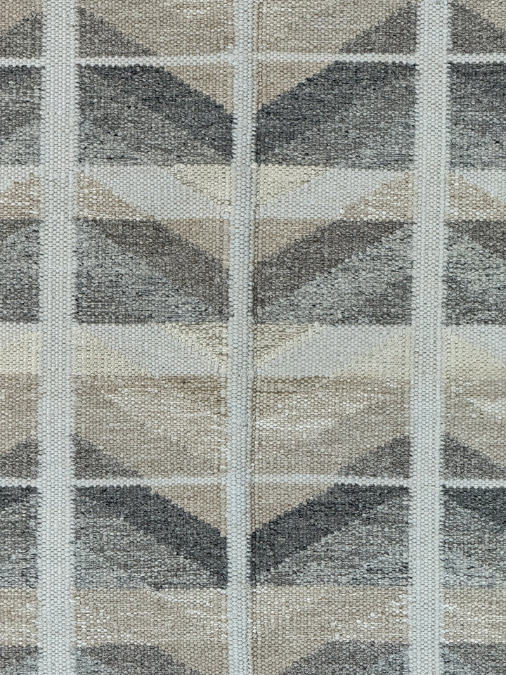 Charcoal Gray, Taupe &amp; Ivory Geometric Flatweave Wool Area Rug – 9’0” x 12’0”