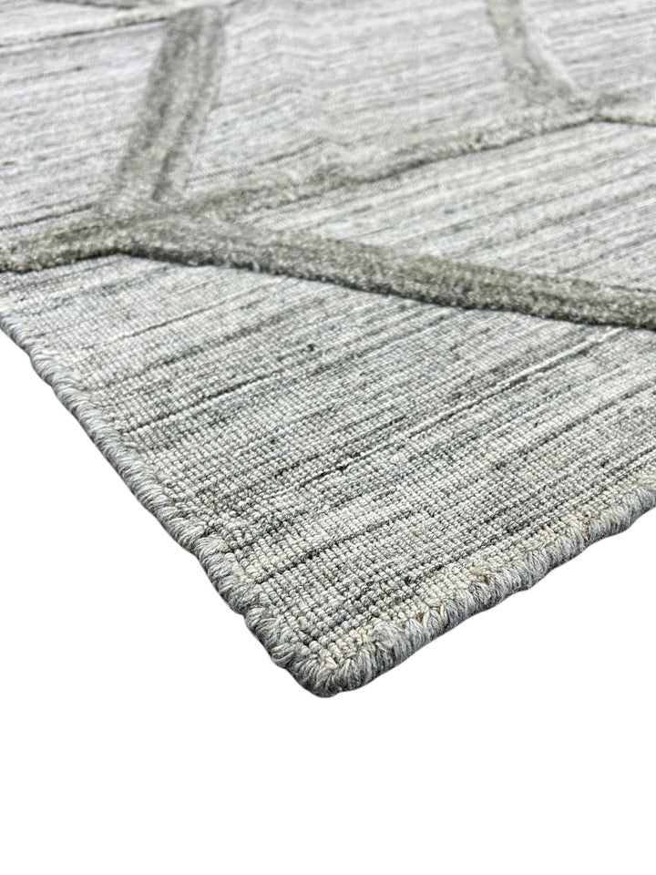 Gray, Charcoal &amp; Taupe Textured Chevron Area Rug – 9’0” x 11’10”