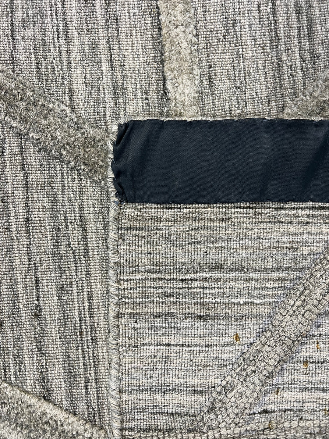 Gray, Charcoal &amp; Taupe Textured Chevron Area Rug – 9’0” x 11’10”