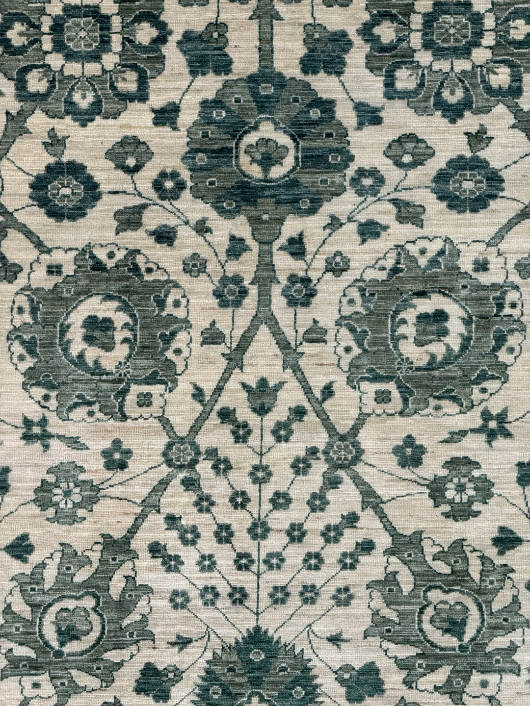 Ivory &amp; Deep Green Floral Area Rug – 9’0” x 12’2”