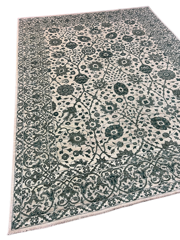 Ivory &amp; Deep Green Floral Area Rug – 9’0” x 12’2”