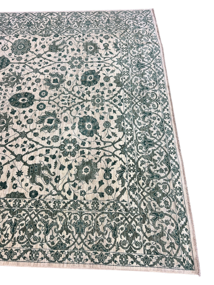 Ivory &amp; Deep Green Floral Area Rug – 9’0” x 12’2”