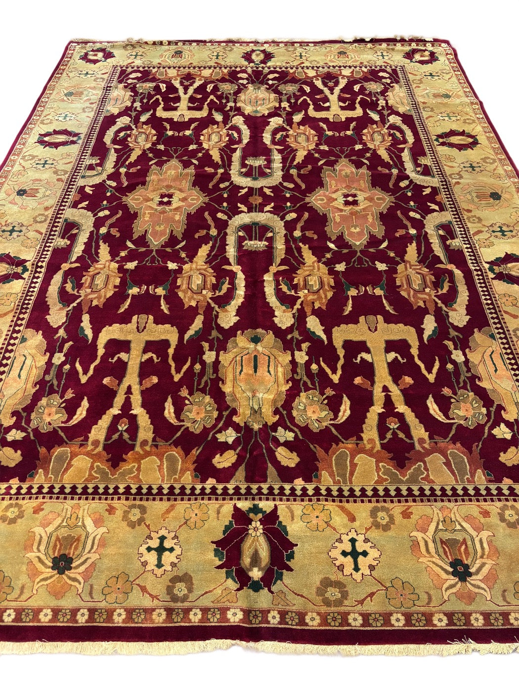Burgundy Palace Traditional Wool Rug – 9’10” x 13’8”