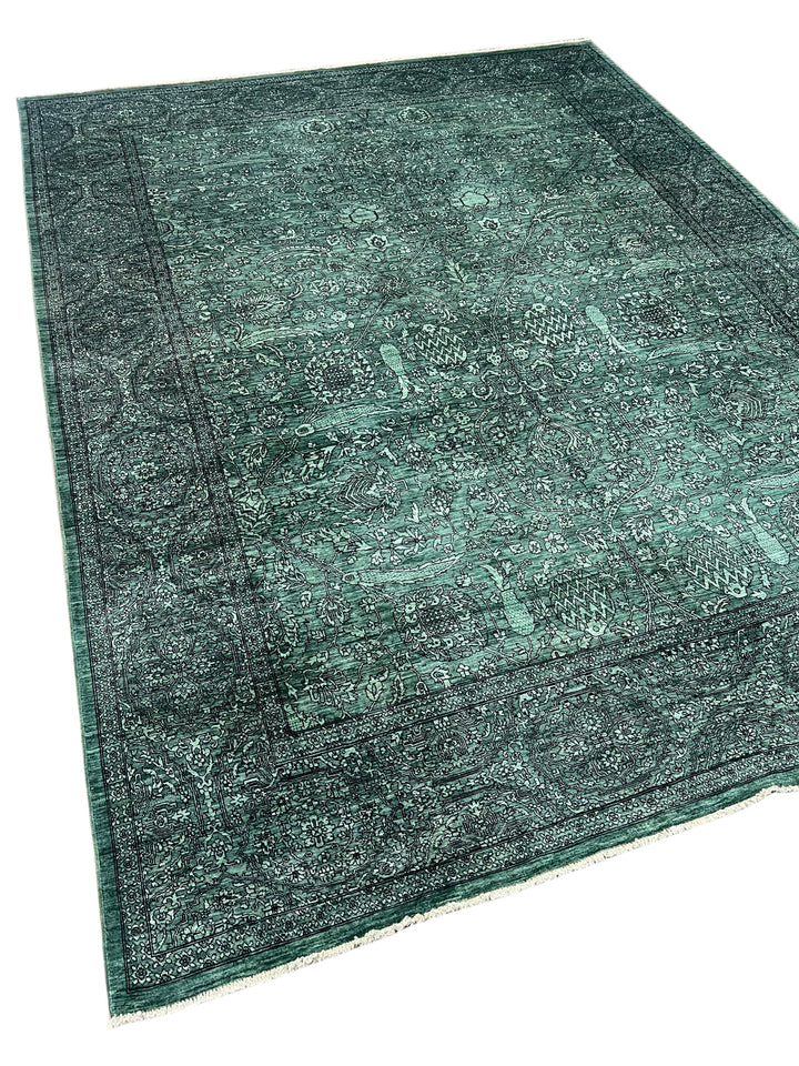 Emerald Green &amp; Black Traditional Floral Area Rug – 9’0” x 11’7”