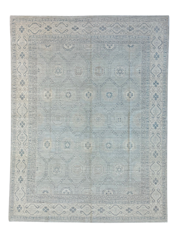 Pale Blue &amp; Ivory Geometric Medallion Area Rug – 7’8” x 10’1”