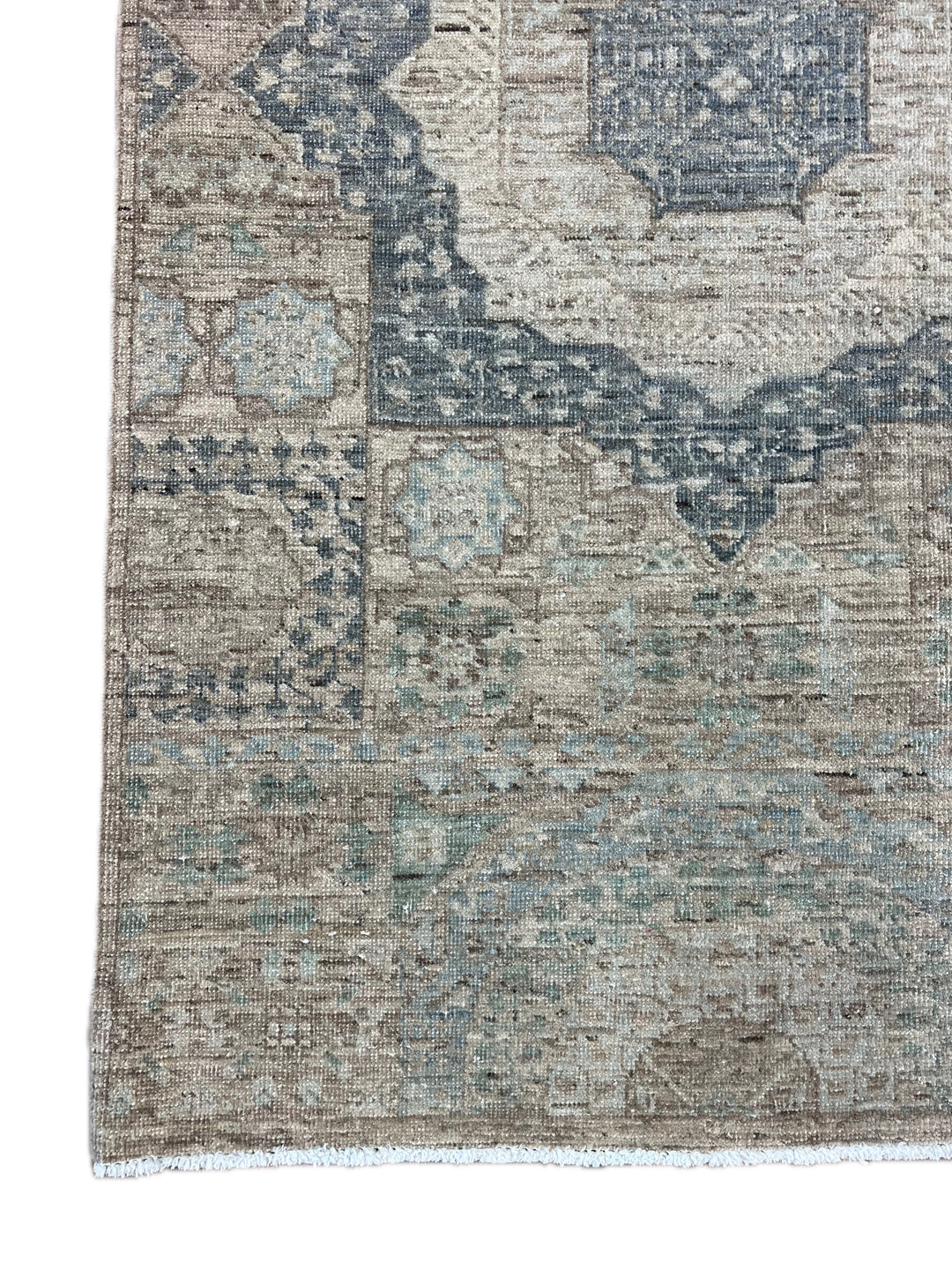 Blue, Taupe &amp; Ivory Antique-Look Low-Pile Area Rug – 8’ x 10’