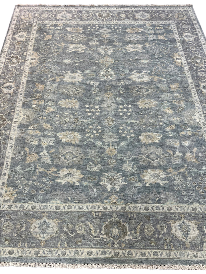Beige &amp; Blue Antique-Looking Low-Pile Wool Area Rug – 7’8” x 9’7”