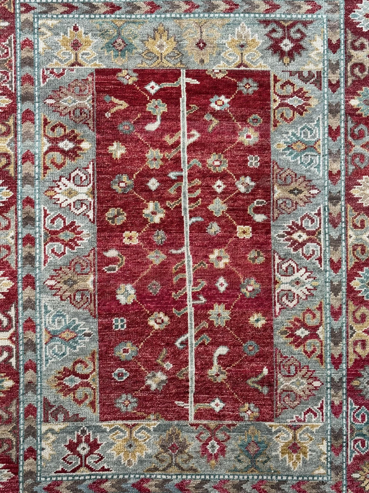 Rich Red &amp; Soft Blue Floral Geometric Area Rug – 7’9” x 10’0”