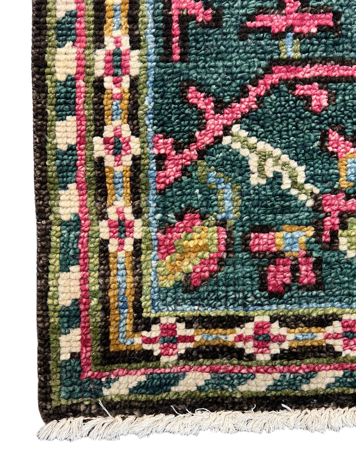 Dark Brown, Blue &amp; Deep Green Floral Medallion Area Rug – 7’9” x 9’9”