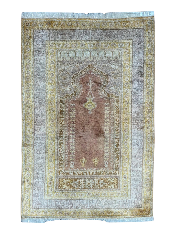 Blush, Champagne &amp; Ivory Vintage Turkish Silk Rug – Circa 1970 – 3’0” x 4’7”