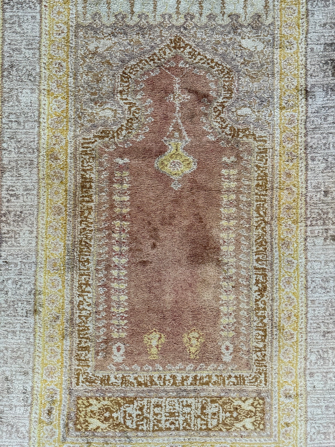Blush, Champagne &amp; Ivory Vintage Turkish Silk Rug – Circa 1970 – 3’0” x 4’7”