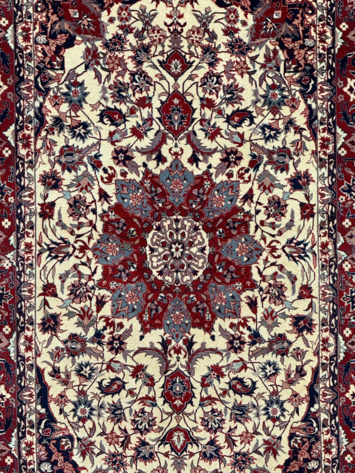 Burgundy &amp; Ivory Vintage Chinese Tabriz Style Rug – Circa 1980 – 3’1” x 5’1”