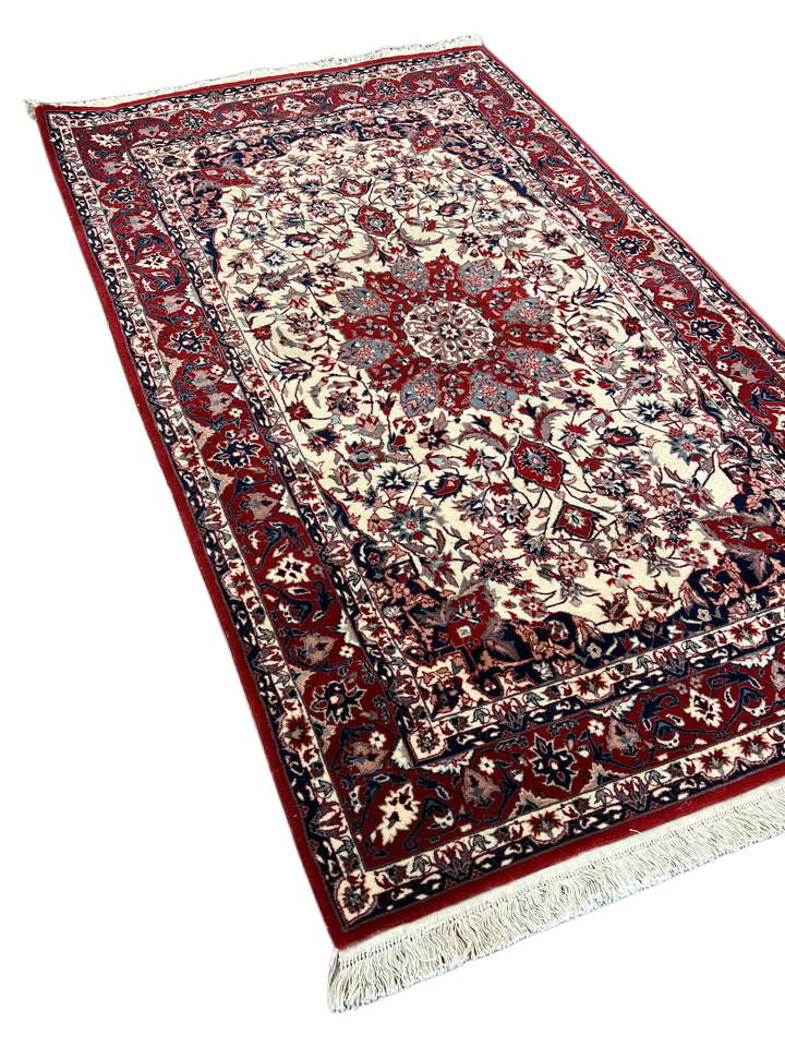 Burgundy &amp; Ivory Vintage Chinese Tabriz Style Rug – Circa 1980 – 3’1” x 5’1”