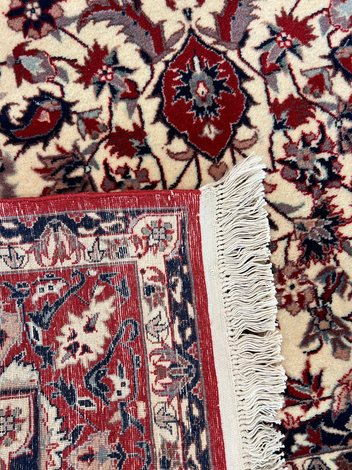 Burgundy &amp; Ivory Vintage Chinese Tabriz Style Rug – Circa 1980 – 3’1” x 5’1”