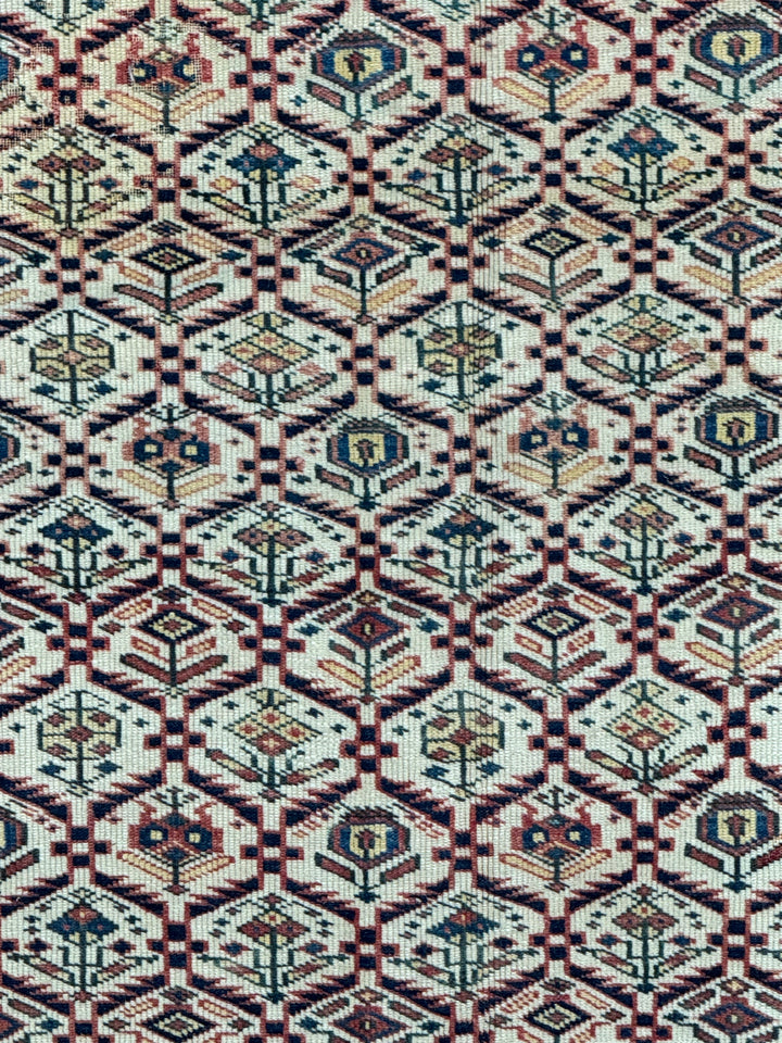 Ivory, Navy &amp; Red Russian Caucasian Style Rug – Circa 2000 – 4’6” x 6’1”