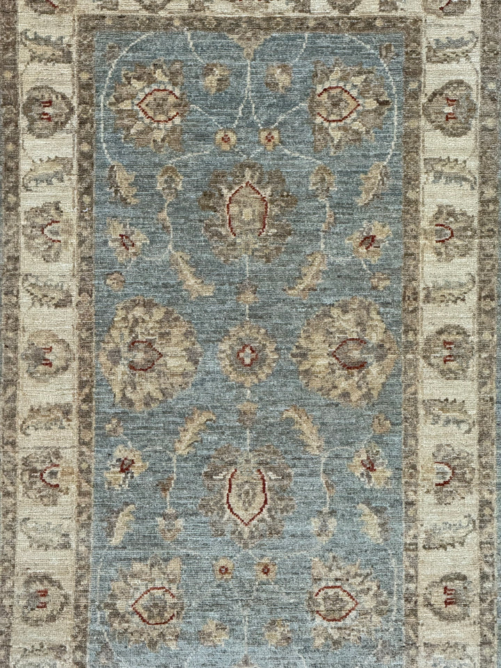 Soft Blue, Ivory &amp; Taupe Indian Agra Style Rug – 2’6” x 4’0”