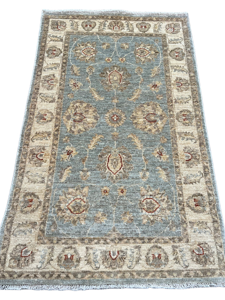 Soft Blue, Ivory &amp; Taupe Indian Agra Style Rug – 2’6” x 4’0”