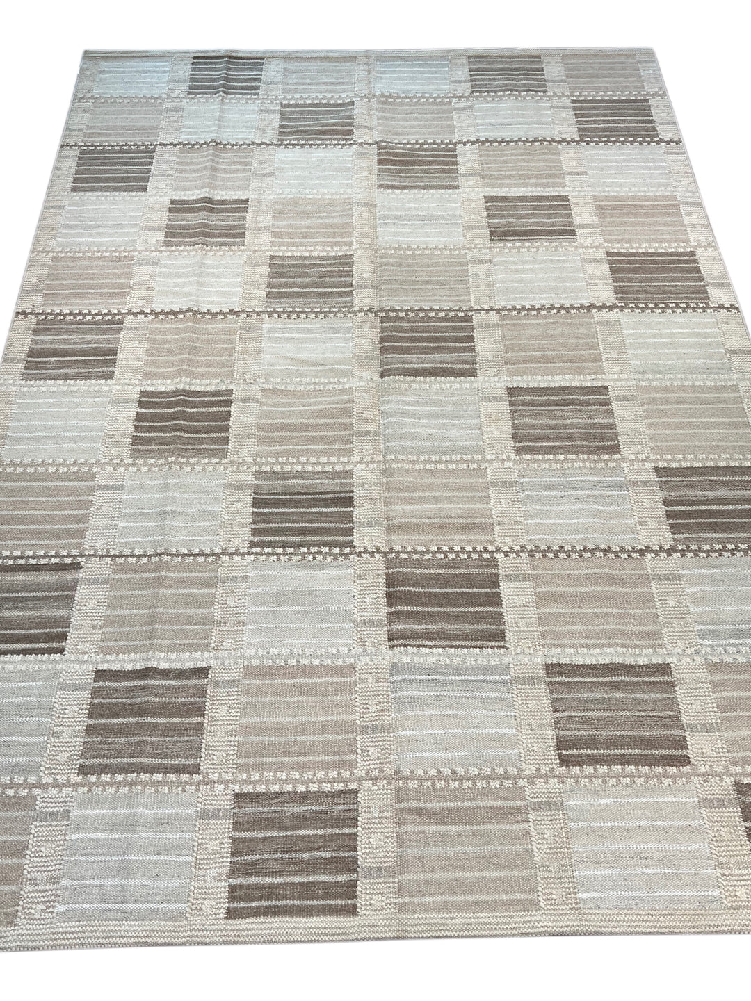 Taupe, Brown &amp; Ivory Geometric Checkered Wool Flatweave Rug – 10’0” x 13’10”