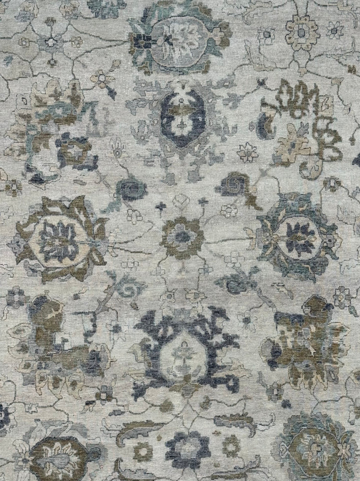 Ivory &amp; Soft Blue Antique-Inspired Floral Low Pile Rug – 9’11” x 13’8”