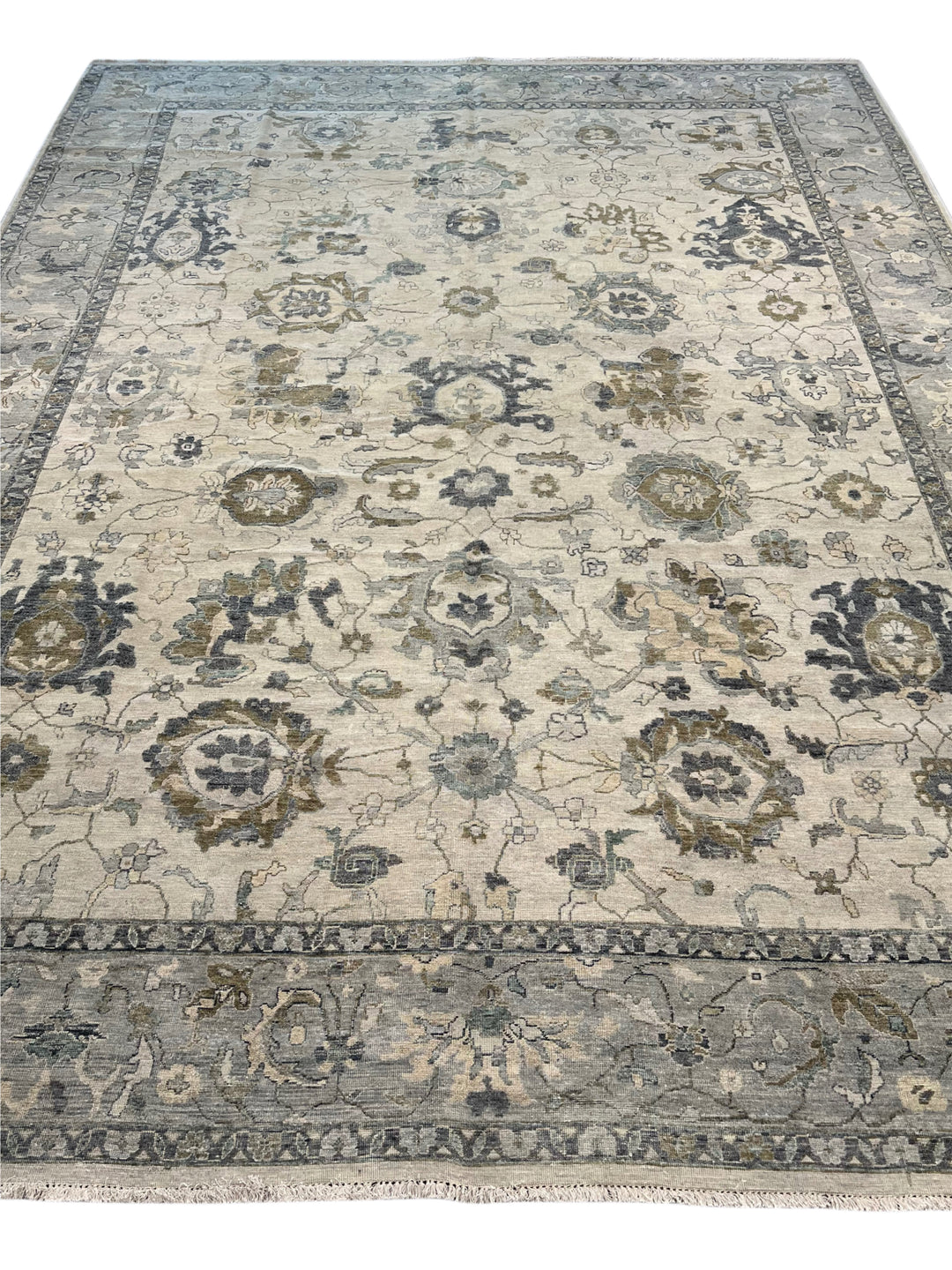 Ivory &amp; Soft Blue Antique-Inspired Floral Low Pile Rug – 9’11” x 13’8”